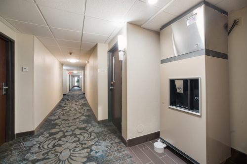 Ramada by Wyndham Effingham image 1
